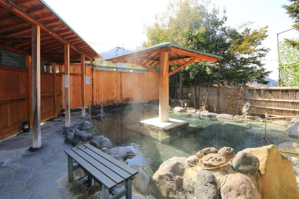 Sachinoyu Hotel is a cozy, traditional lodge style accommodation run by a friendly local family known for its friendly and attentive service