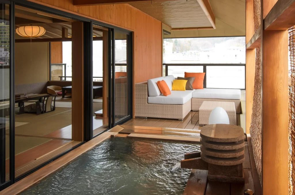 Aburaya Tousen, Yudanaka Onsen accommodation, Snow Monkey Ryokan